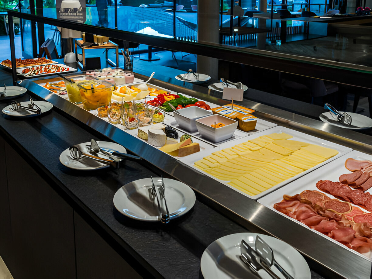 Fresh Breakfast Catering Services in Dubai